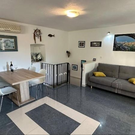 Apartmani Dalmacija Brela Eksteriør bilde