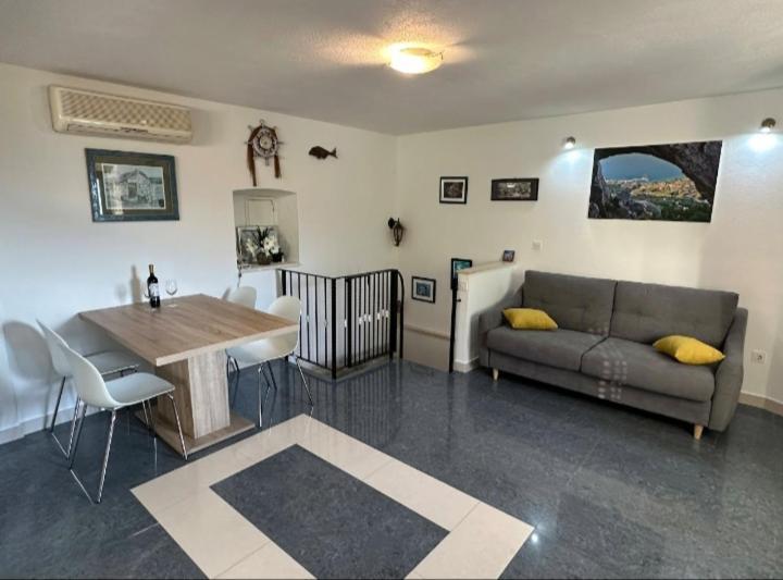 Apartmani Dalmacija Brela Eksteriør bilde