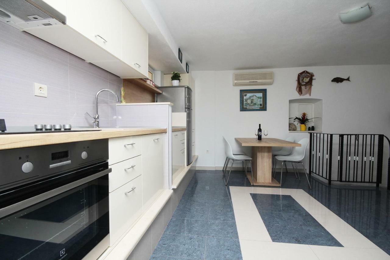 Apartmani Dalmacija Brela Eksteriør bilde